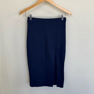 Babaton Aritzia Classic Navy Pencil Skirt w/ slit Like New, no tags, Size 4